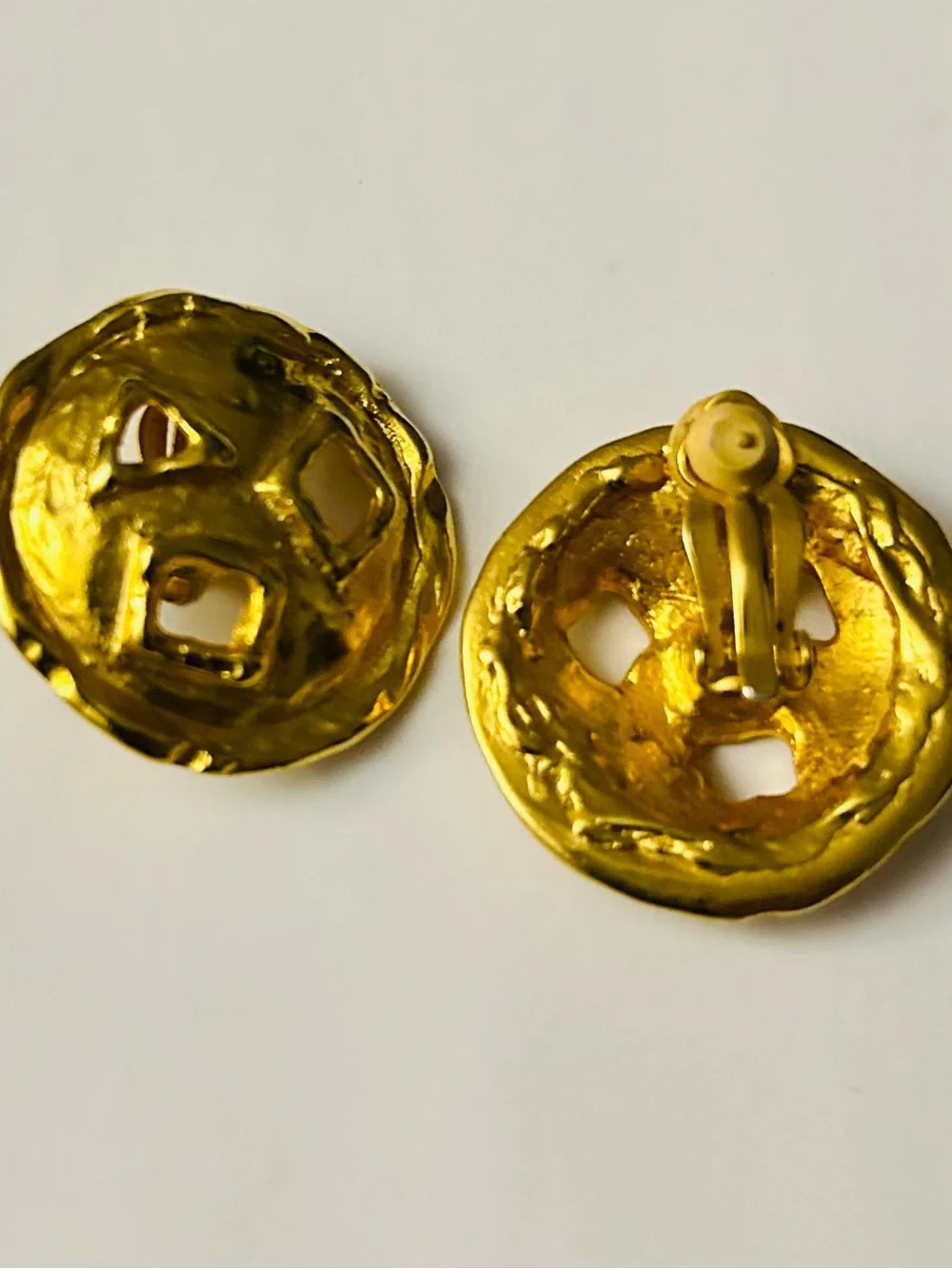 Vintage Chunky Gold-Tone Clip Earrings